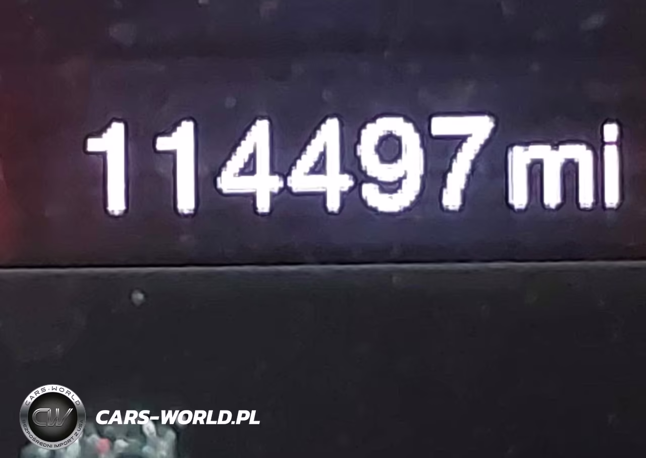 2018 Jeep Renegade Upland Edition 4X4 VIN:ZACCJBAB7JPJ11613 - 16