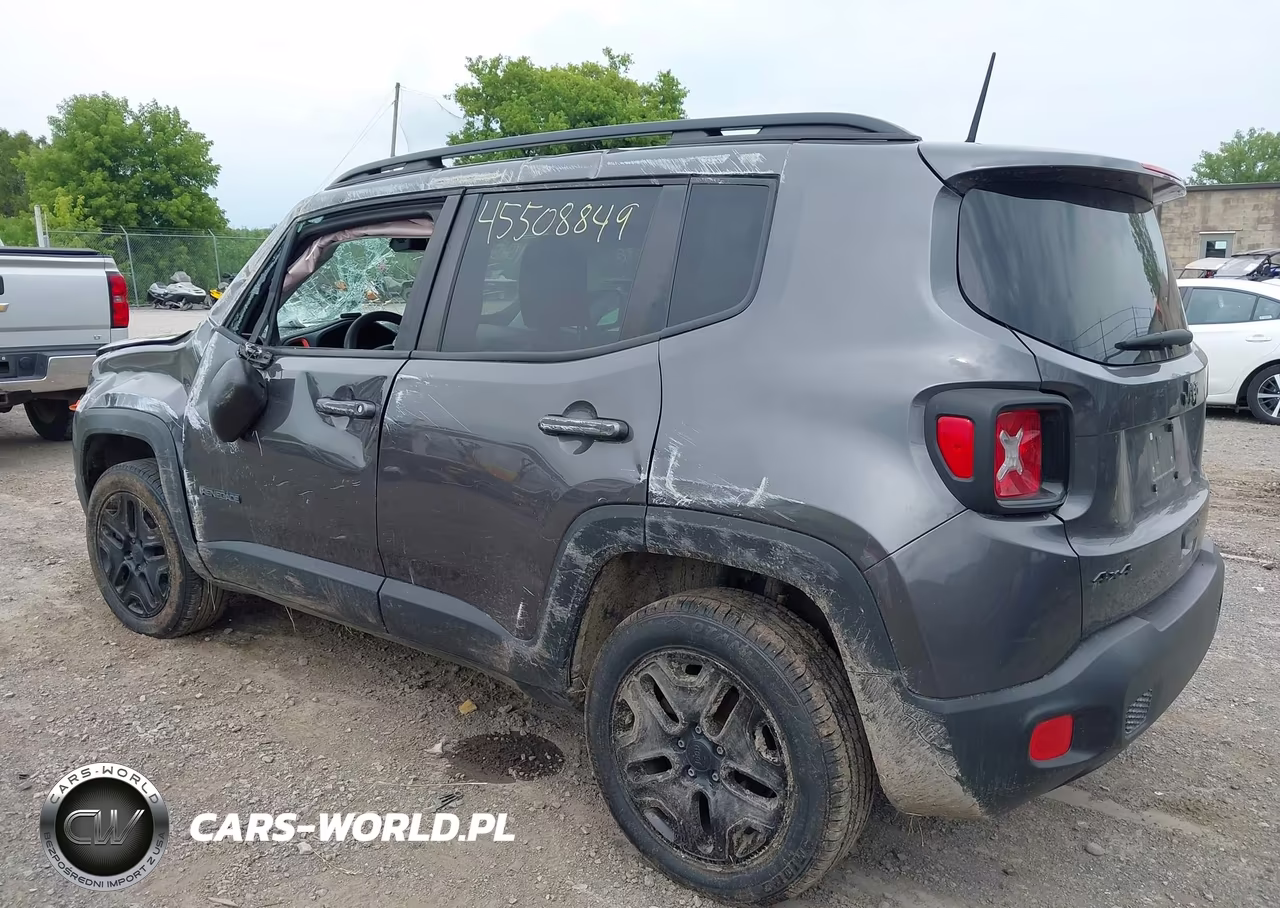 2018 Jeep Renegade Upland Edition 4X4 VIN:ZACCJBAB7JPJ11613 - 3
