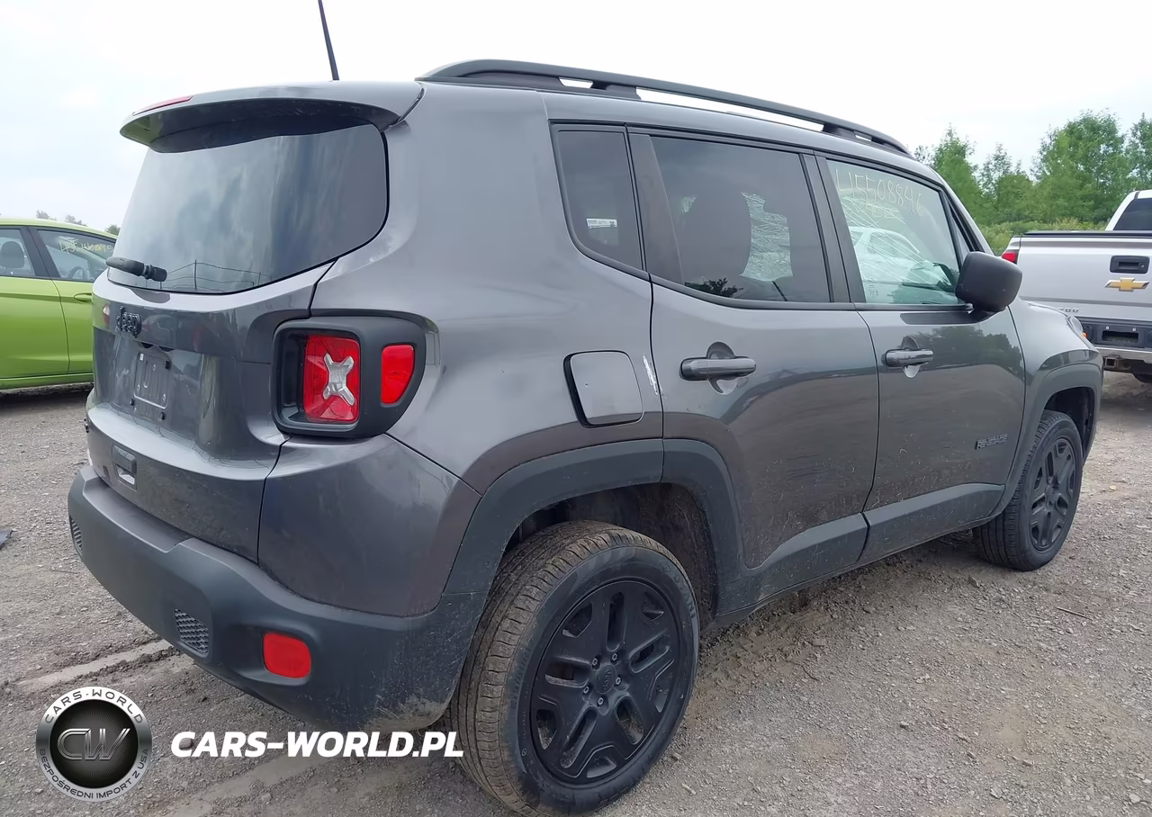 2018 Jeep Renegade Upland Edition 4X4 VIN:ZACCJBAB7JPJ11613 - 4