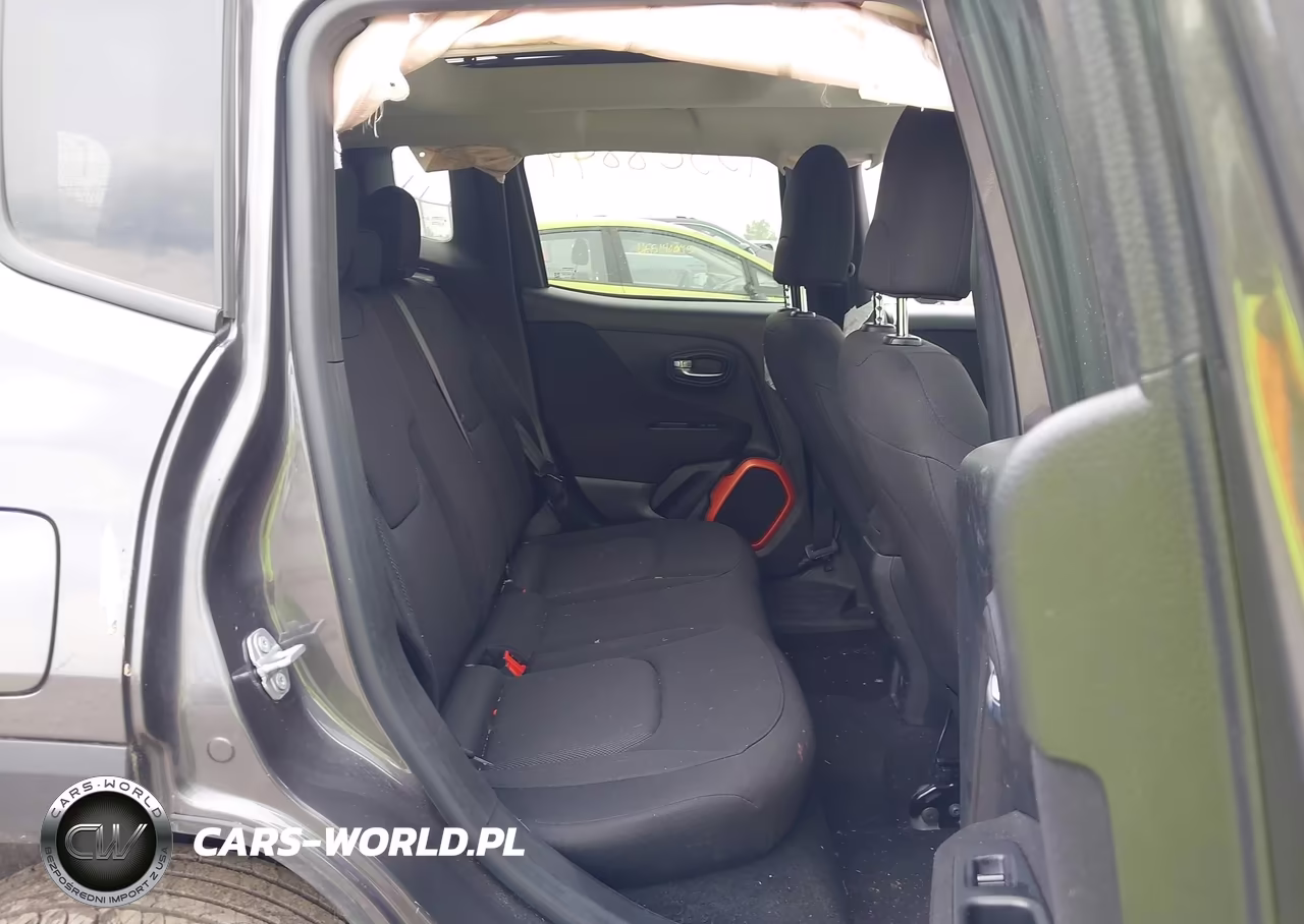 2018 Jeep Renegade Upland Edition 4X4 VIN:ZACCJBAB7JPJ11613 - 8
