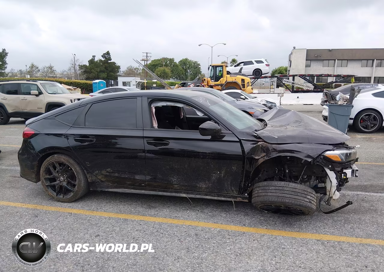 2025 Honda Civic Sedan Sport VIN:19XFL2H80SE021870 - 16