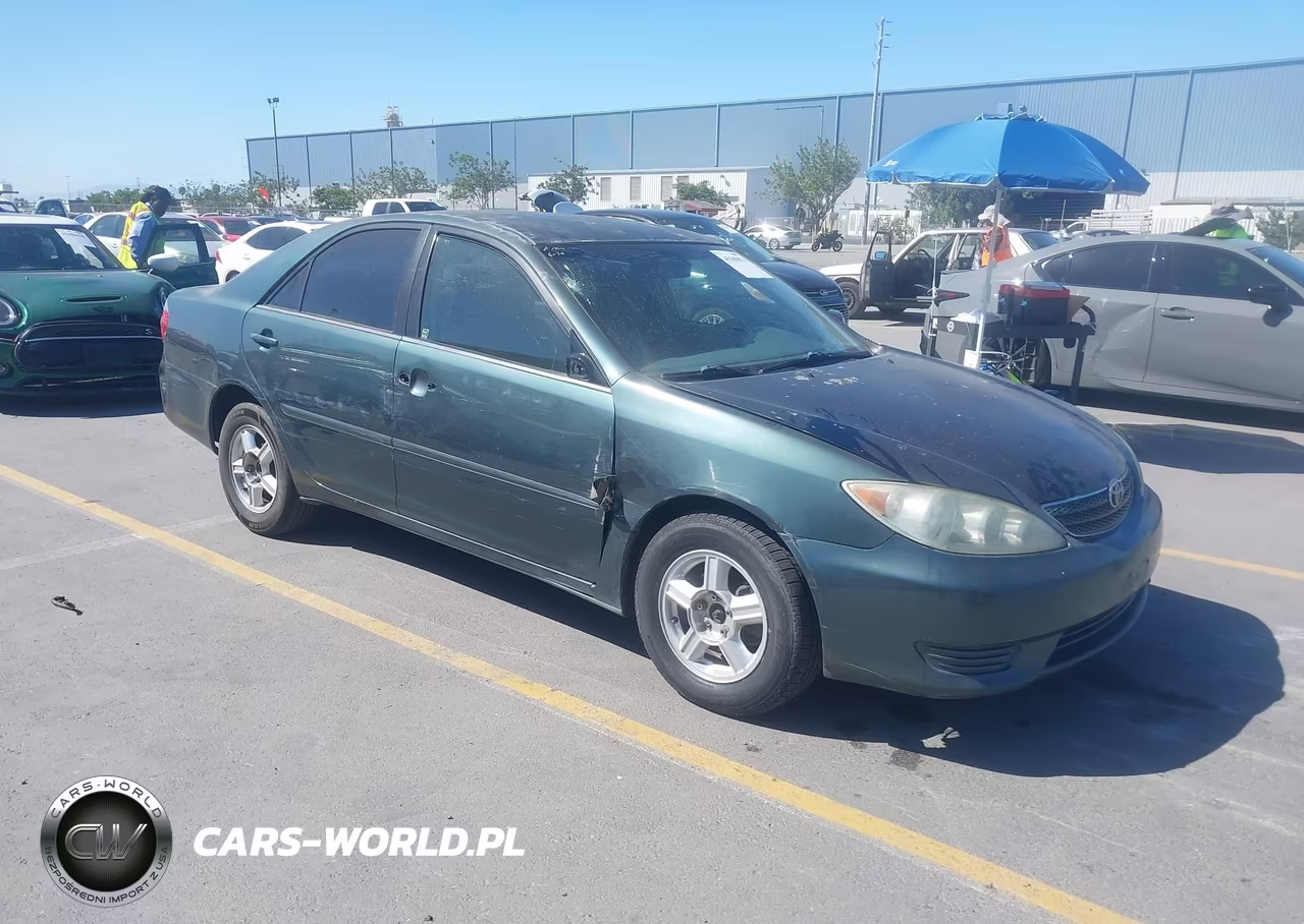 2005 Toyota Camry Le