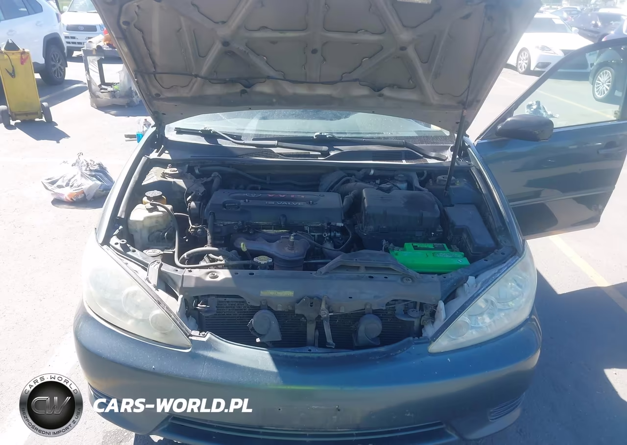 2005 Toyota Camry Le VIN:4T1BE32K05U070703 - 10