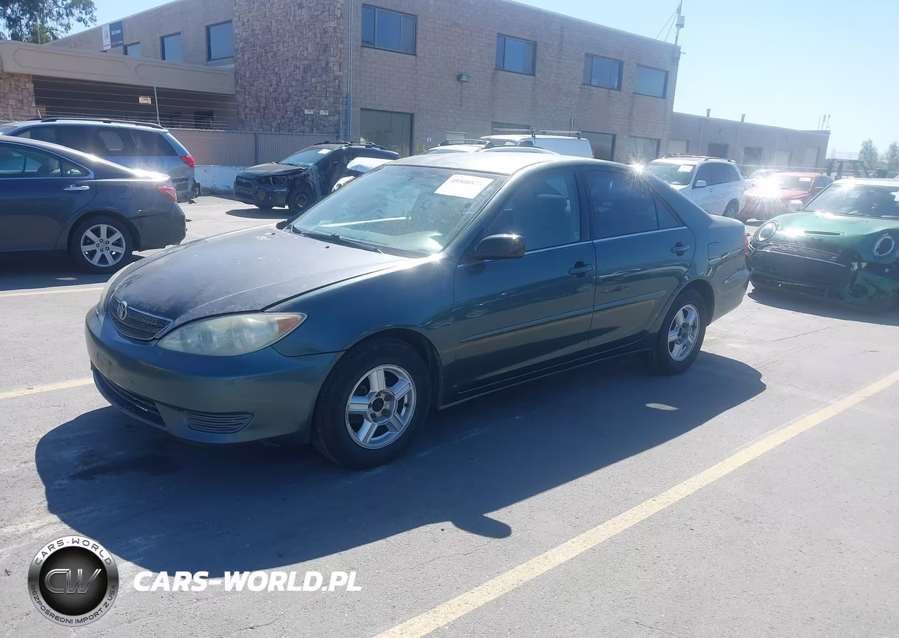 2005 Toyota Camry Le VIN:4T1BE32K05U070703 - 2