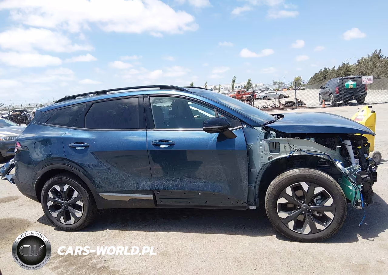 2023 Kia Sportage Plug-In Hybrid X-Line Prestige VIN:KNDPZDAH9P7105072 - 14