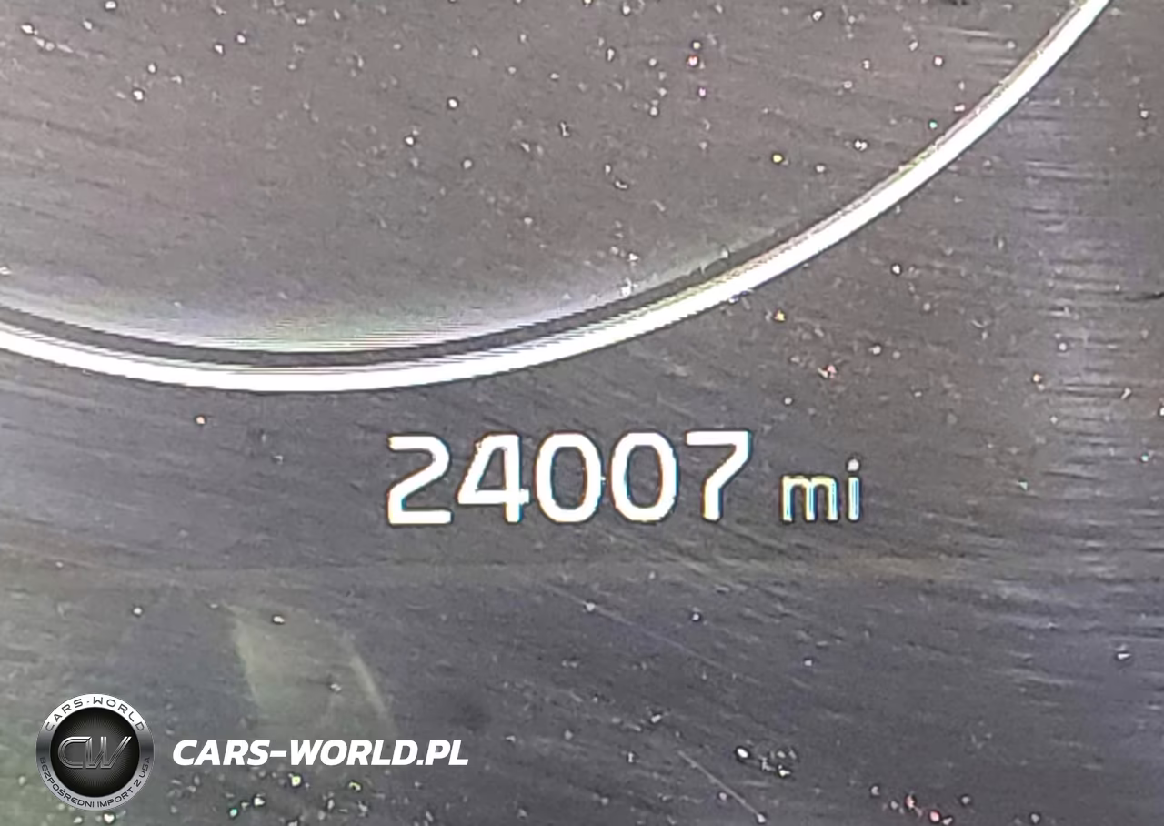 2023 Kia Sportage Plug-In Hybrid X-Line Prestige VIN:KNDPZDAH9P7105072 - 16