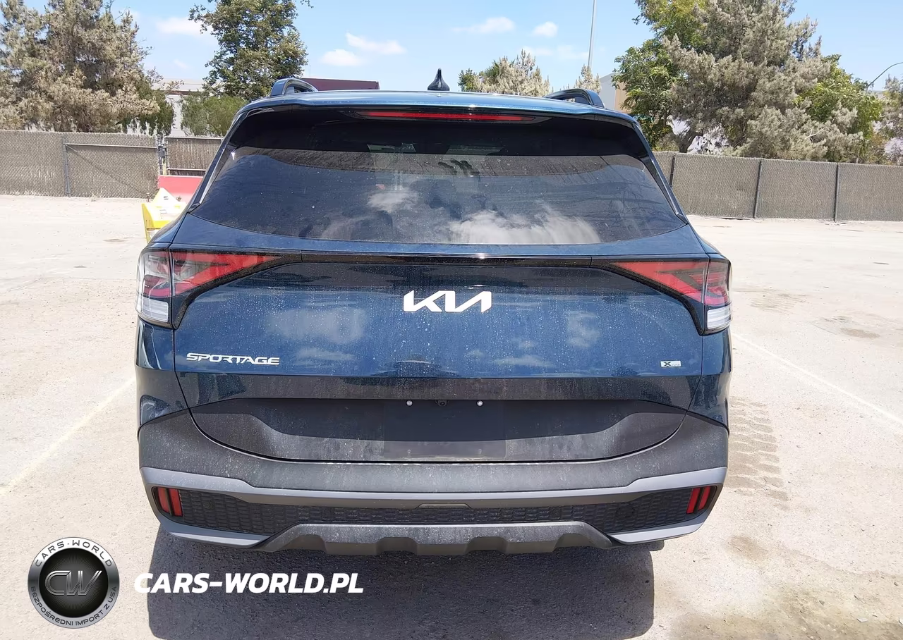 2023 Kia Sportage Plug-In Hybrid X-Line Prestige VIN:KNDPZDAH9P7105072 - 17