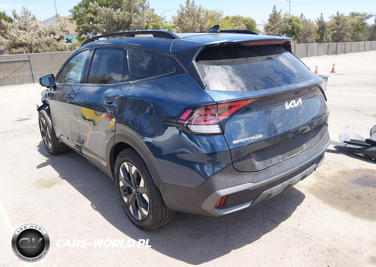 2023 Kia Sportage Plug-In Hybrid X-Line Prestige VIN:KNDPZDAH9P7105072 - 3