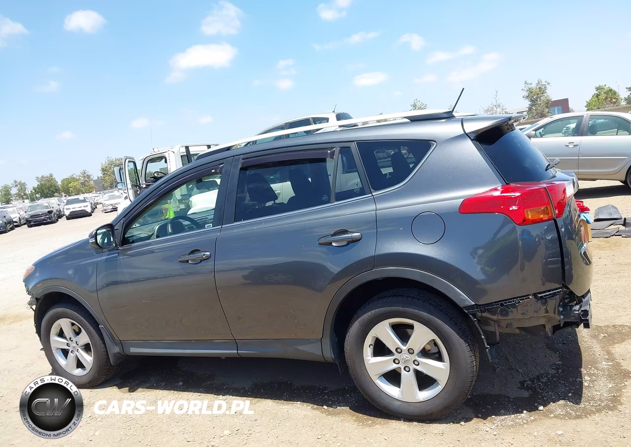 2013 Toyota Rav4 Xle VIN:JTMWFREV7DD006622 - 15