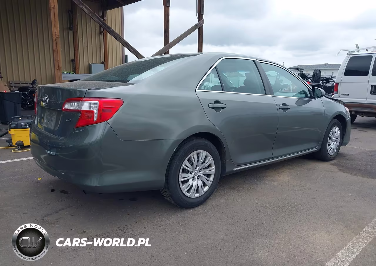 2012 Toyota Camry Le VIN:4T4BF1FK3CR184810 - 4