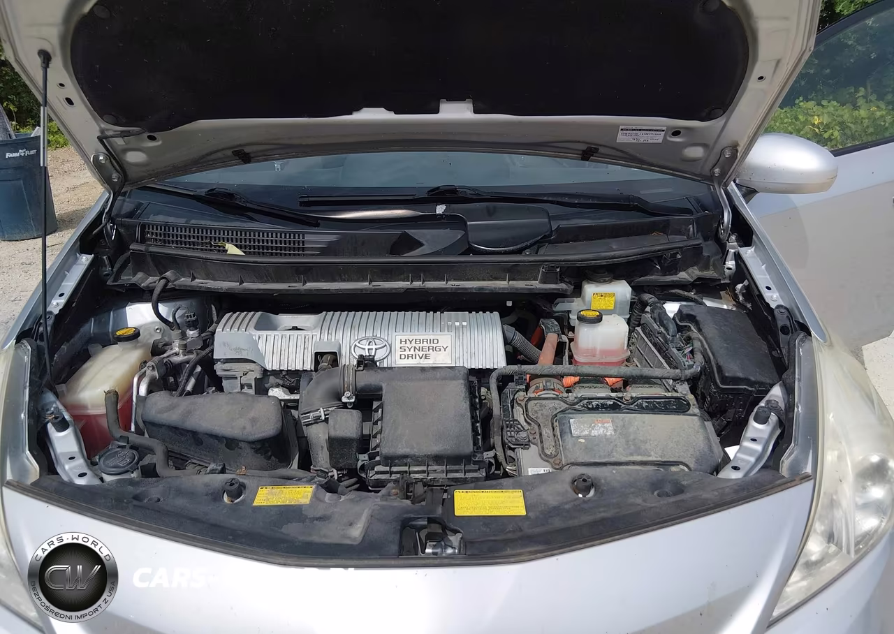 2013 Toyota Prius V Three VIN:JTDZN3EU5D3282792 - 10