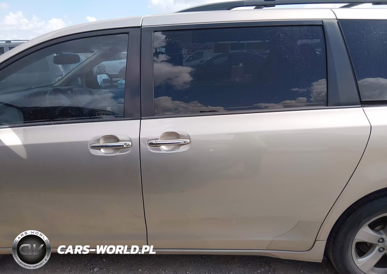 2015 Toyota Sienna Xle 8 Passenger VIN:5TDYK3DC1FS535296 - 14