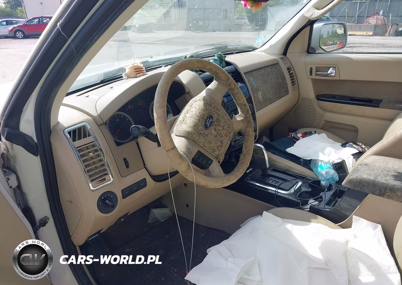2011 Ford Escape Limited VIN:1FMCU0E70BKB20567 - 6