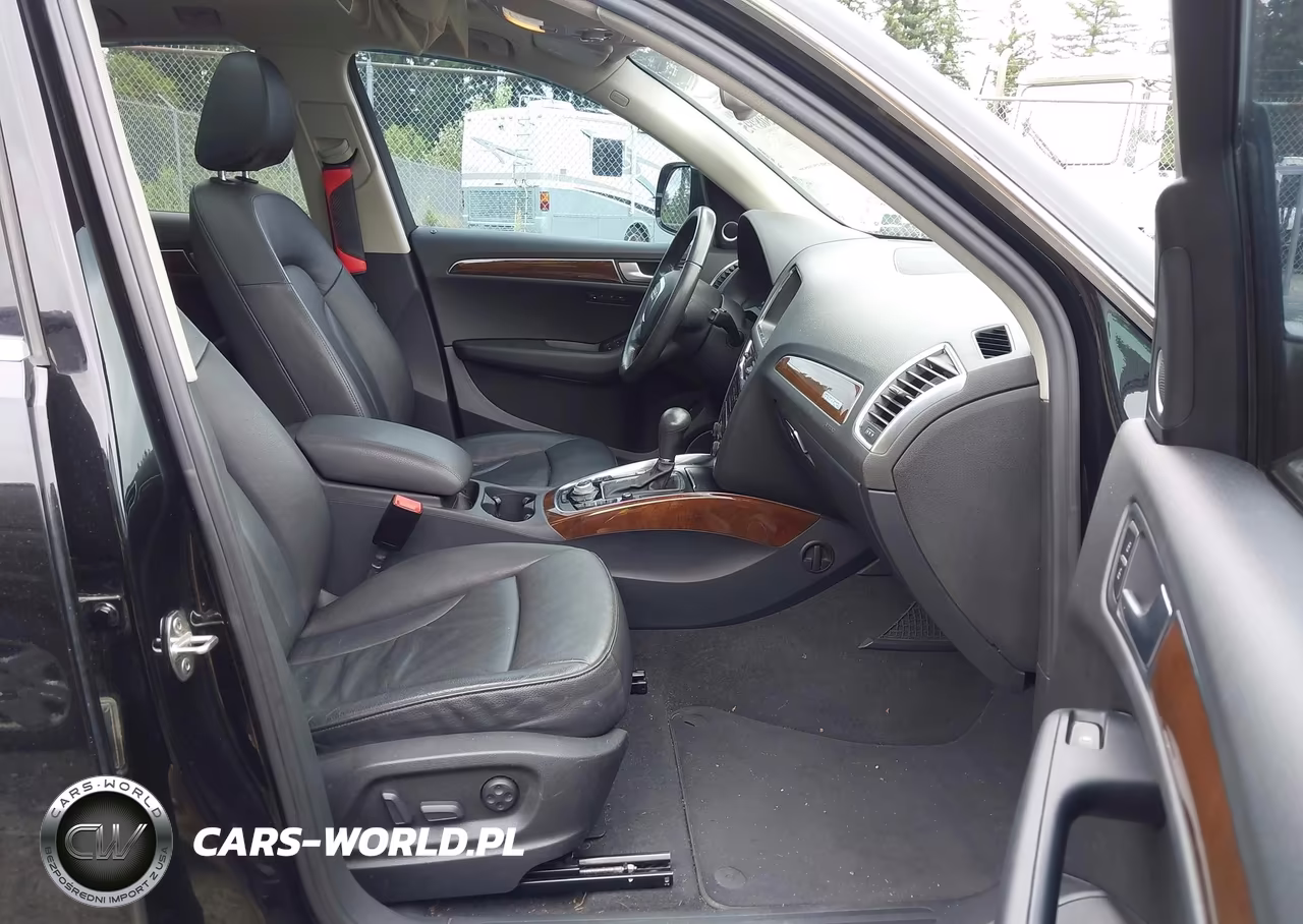 2011 Audi Q5 2.0T Premium VIN:WA1LFAFP0BA085578 - 5