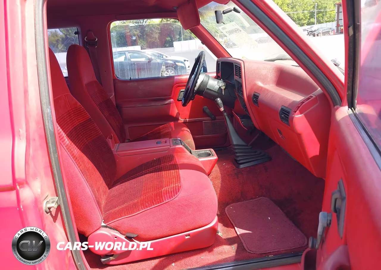1992 Ford Ranger Super Cab VIN:1FTCR14A4NTA30846 - 5