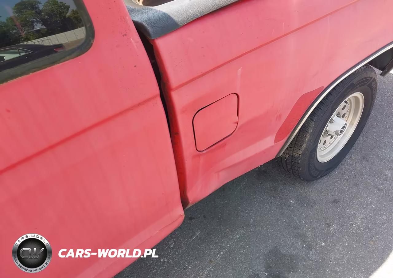 1992 Ford Ranger Super Cab VIN:1FTCR14A4NTA30846 - 6