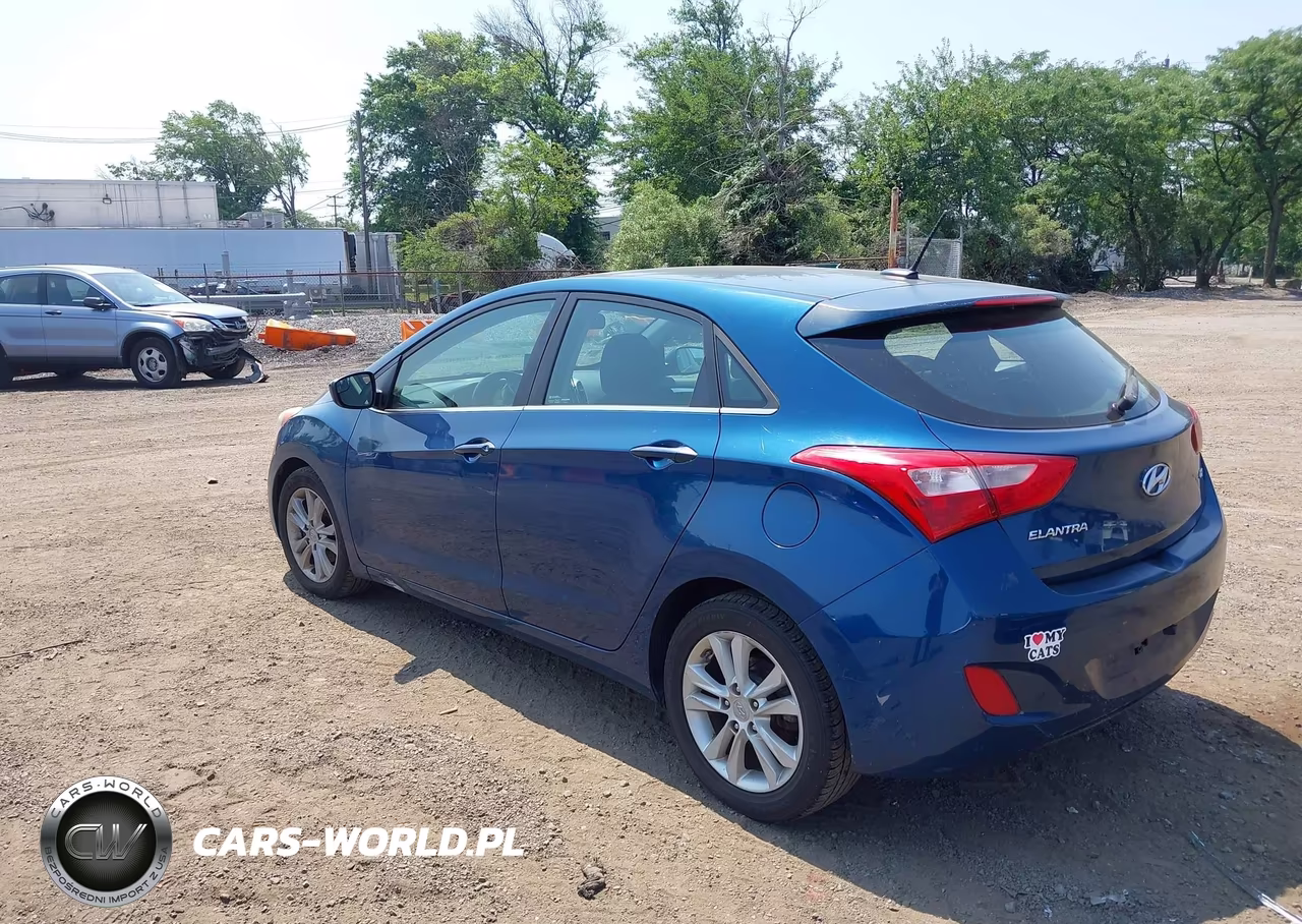 2014 Hyundai Elantra Gt VIN:KMHD35LHXEU177805 - 3