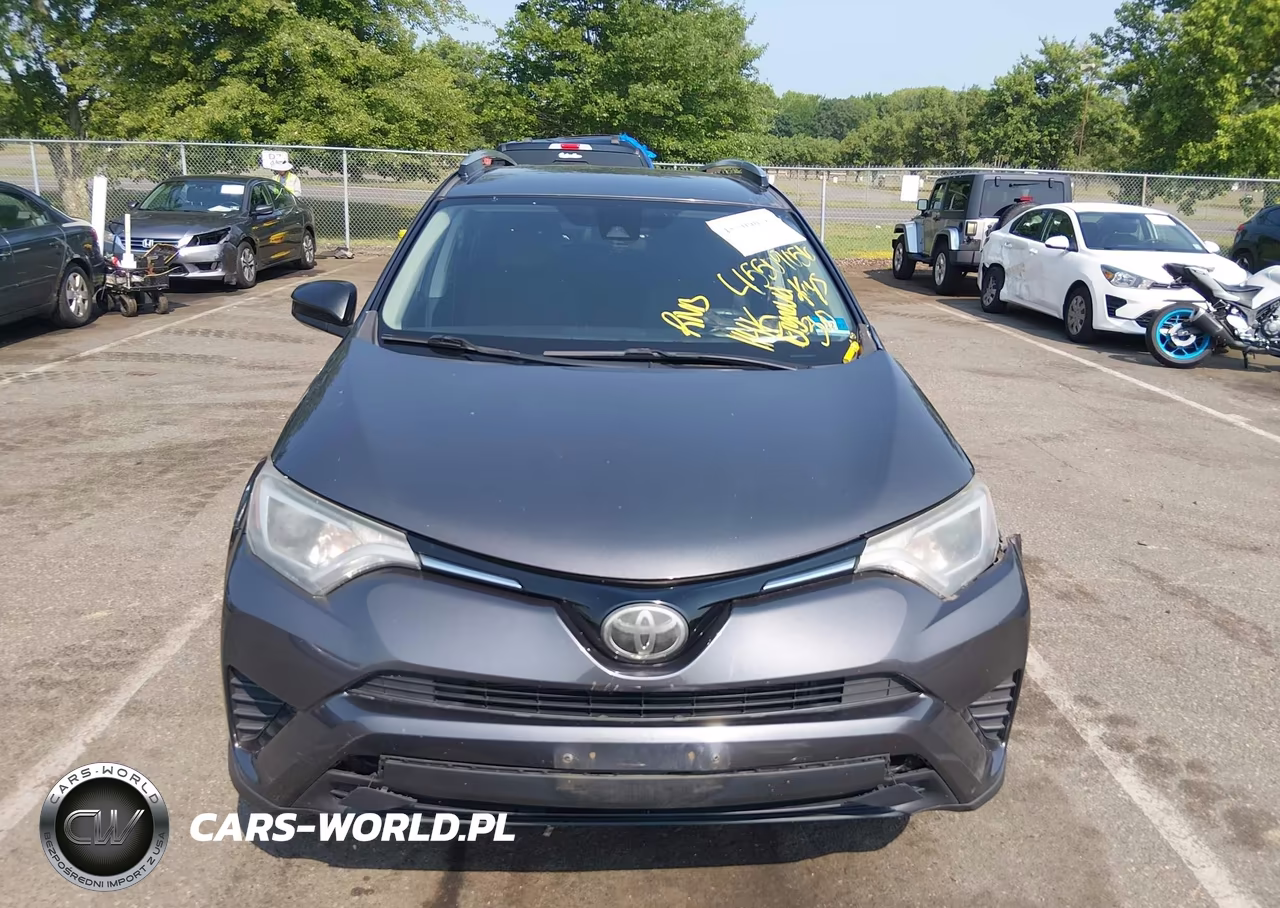2017 Toyota Rav4 Le VIN:2T3BFREV1HW551061 - 12