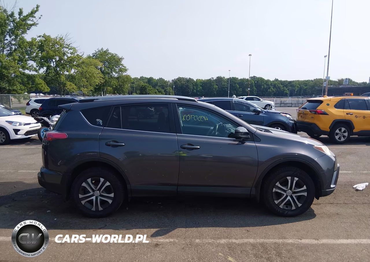 2017 Toyota Rav4 Le VIN:2T3BFREV1HW551061 - 13
