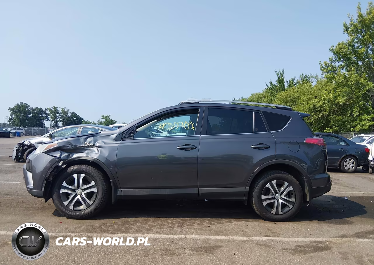 2017 Toyota Rav4 Le VIN:2T3BFREV1HW551061 - 14