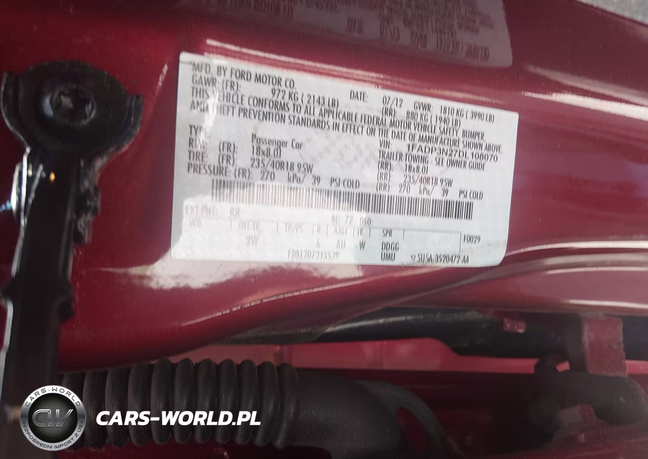 2013 Ford Focus Titanium VIN:1FADP3N27DL108070 - 9