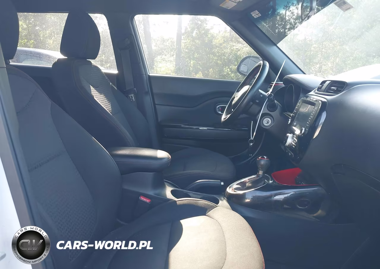 2014 Kia Soul + VIN:KNDJP3A56E7022403 - 5