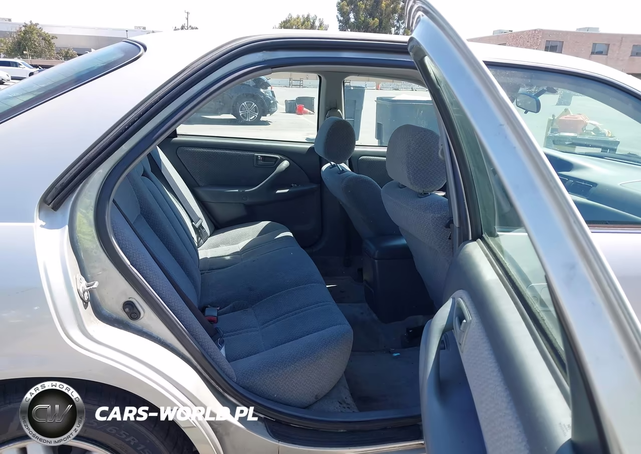 2001 Toyota Camry Le V6 VIN:4T1BF22K41U127616 - 8