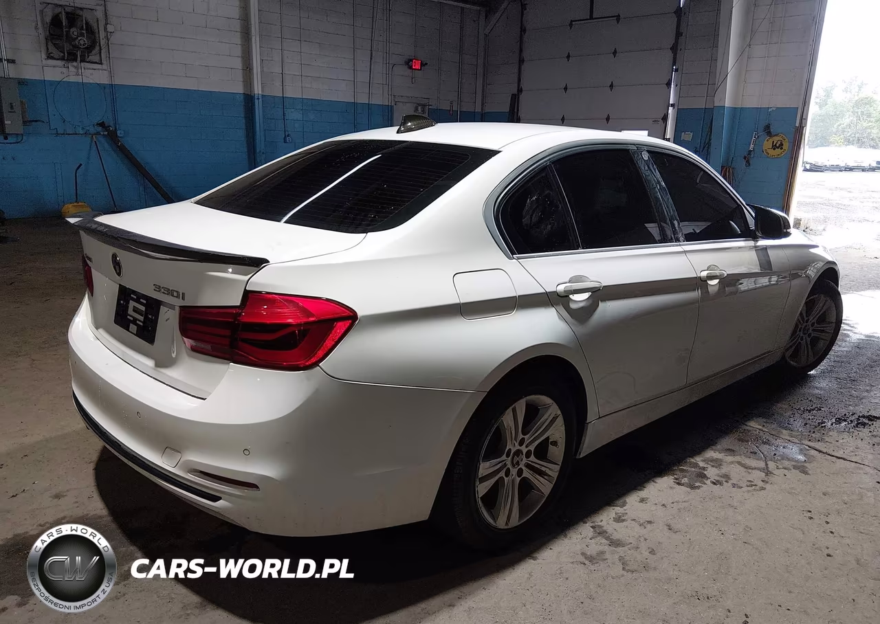 2017 BMW 330 Xi VIN:WBA8D9G35HNU61721 - 12