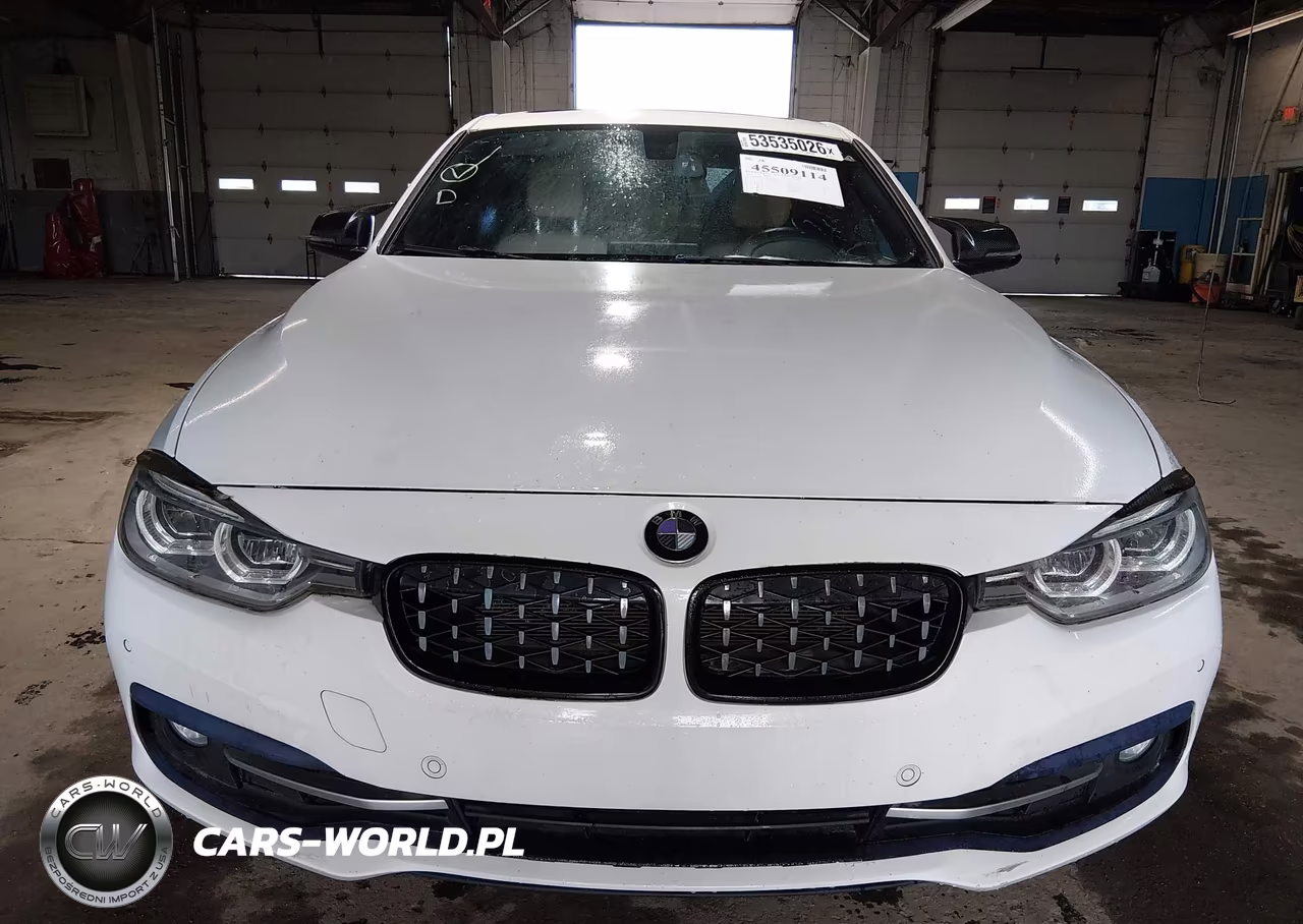 2017 BMW 330 Xi VIN:WBA8D9G35HNU61721 - 13