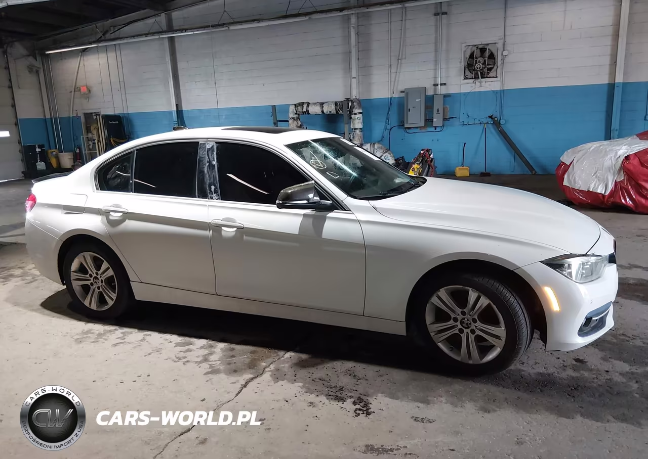 2017 BMW 330 Xi VIN:WBA8D9G35HNU61721 - 14