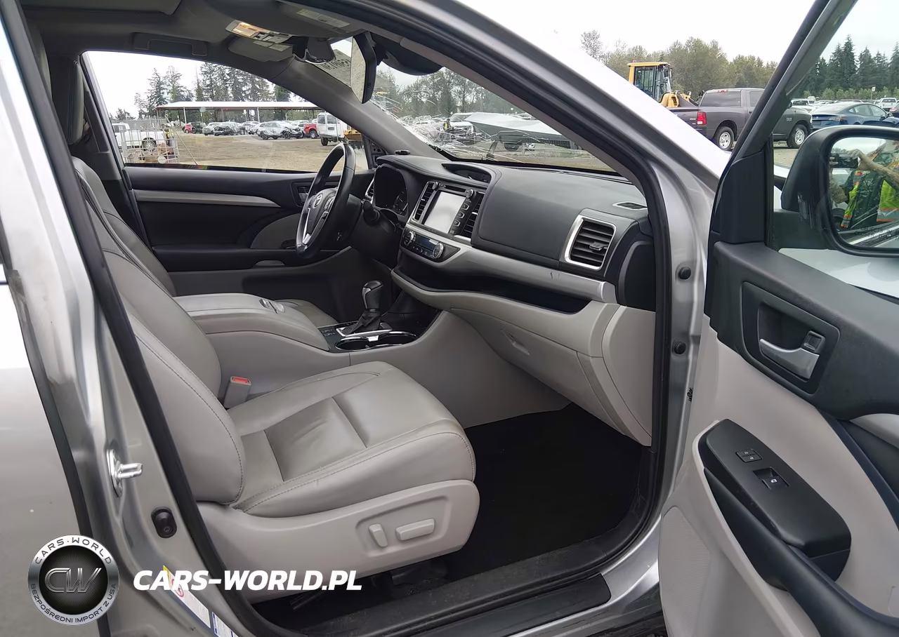 2018 Toyota Highlander Xle VIN:5TDJZRFH6JS524506 - 18