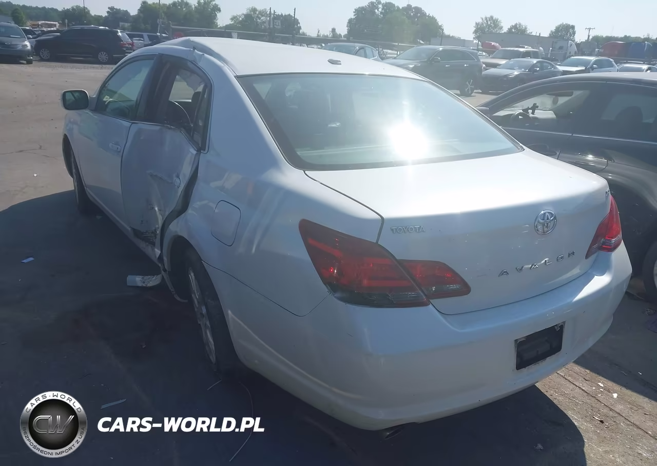 2010 Toyota Avalon Xls VIN:4T1BK3DB5AU354523 - 3