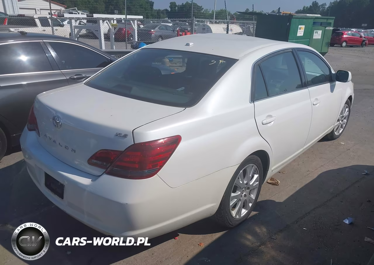 2010 Toyota Avalon Xls VIN:4T1BK3DB5AU354523 - 4