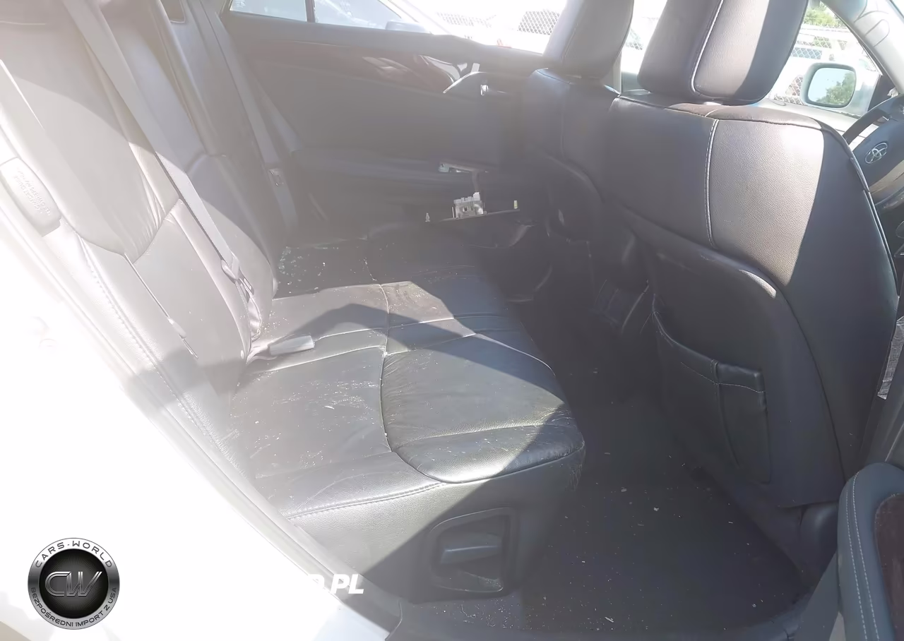 2010 Toyota Avalon Xls VIN:4T1BK3DB5AU354523 - 8
