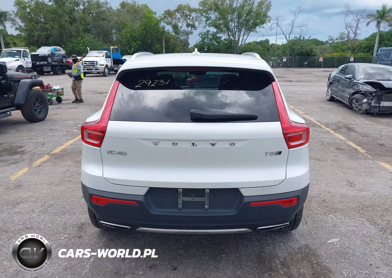 2019 Volvo Xc40 T5 Inscription VIN:YV4162UL9K2134741 - 17