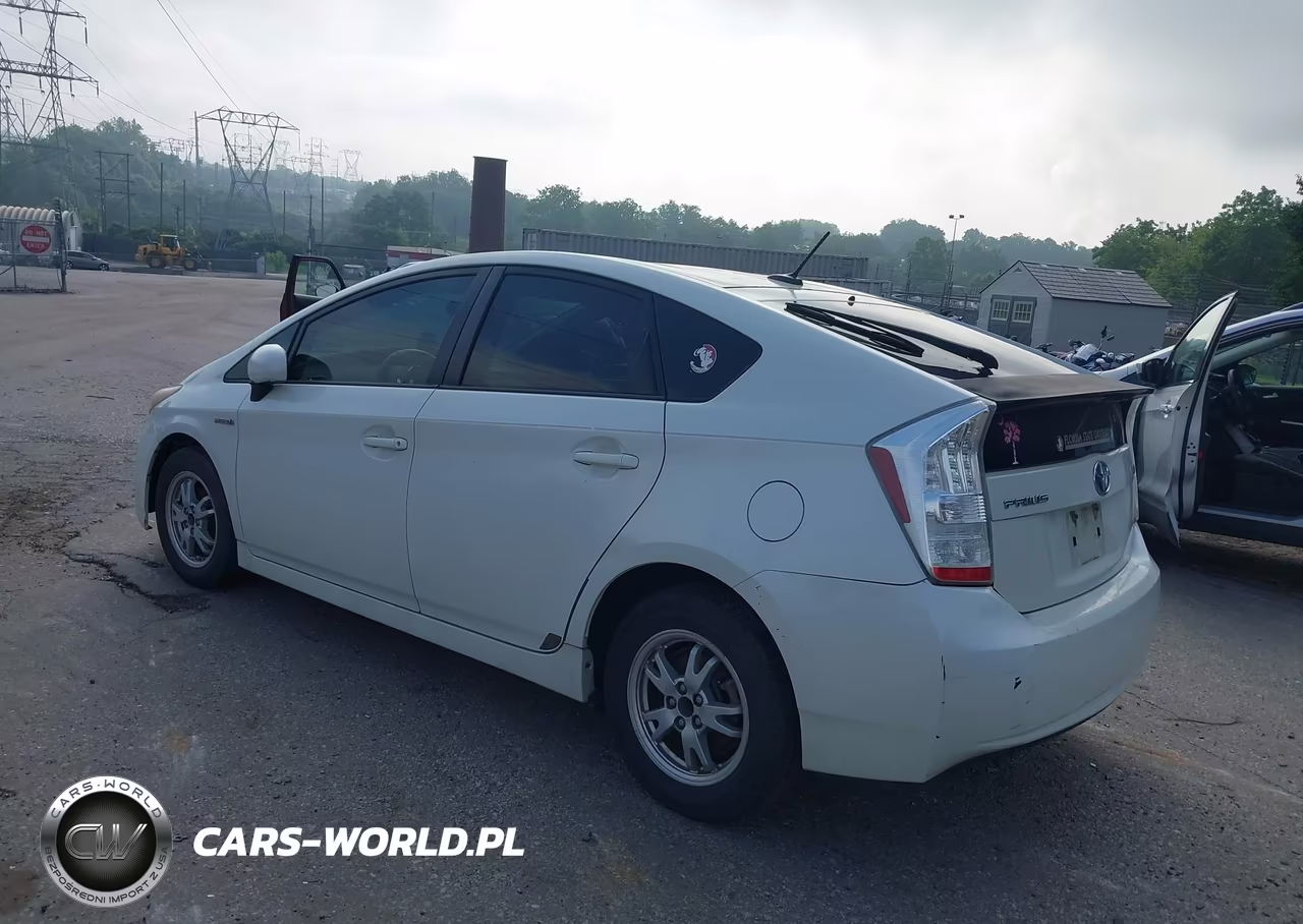 2010 Toyota Prius Iii VIN:JTDKN3DUXA1001368 - 3