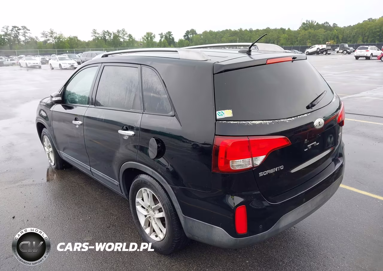 2014 Kia Sorento Lx VIN:5XYKT3A60EG499730 - 3