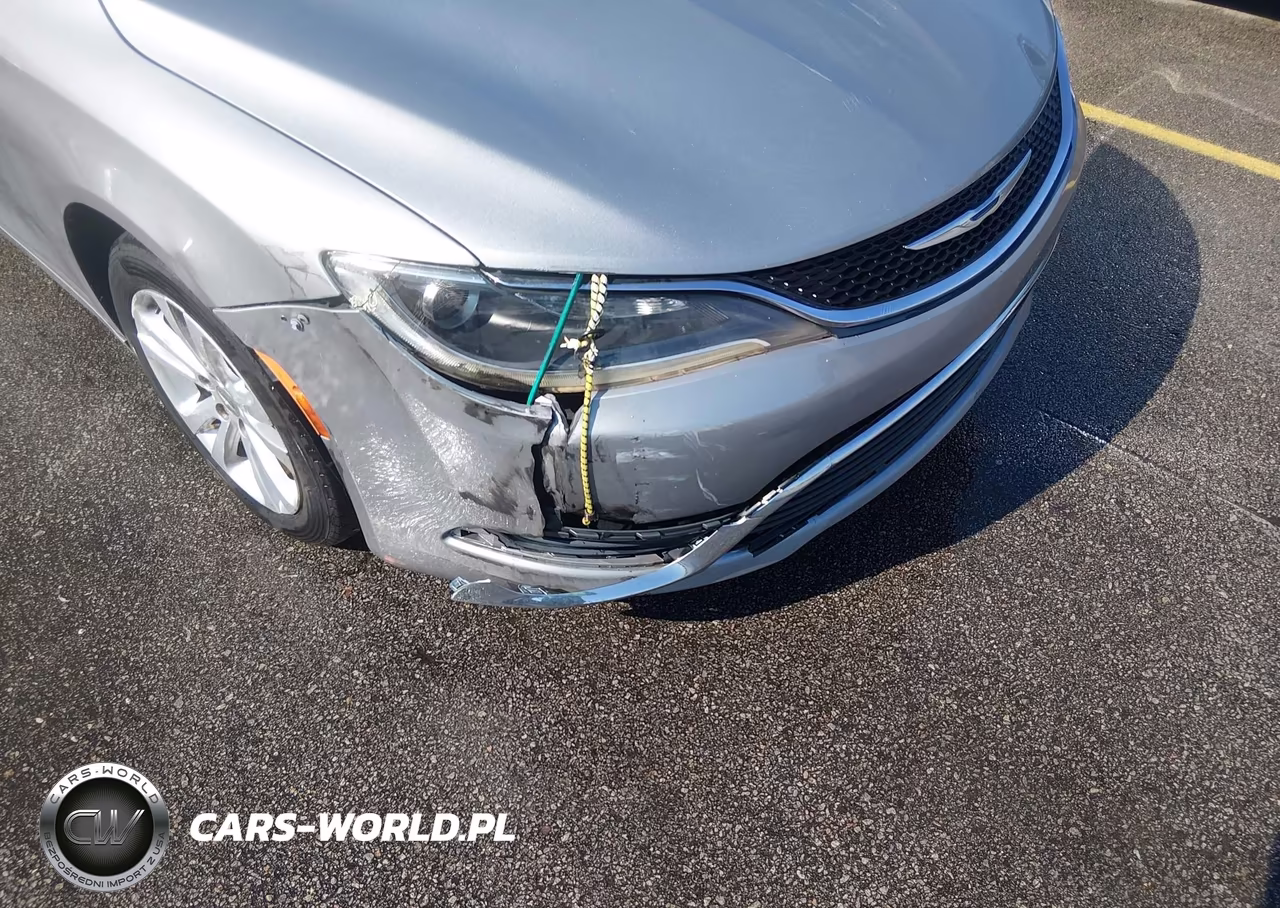 2015 Chrysler 200 Limited VIN:1C3CCCABXFN666286 - 6