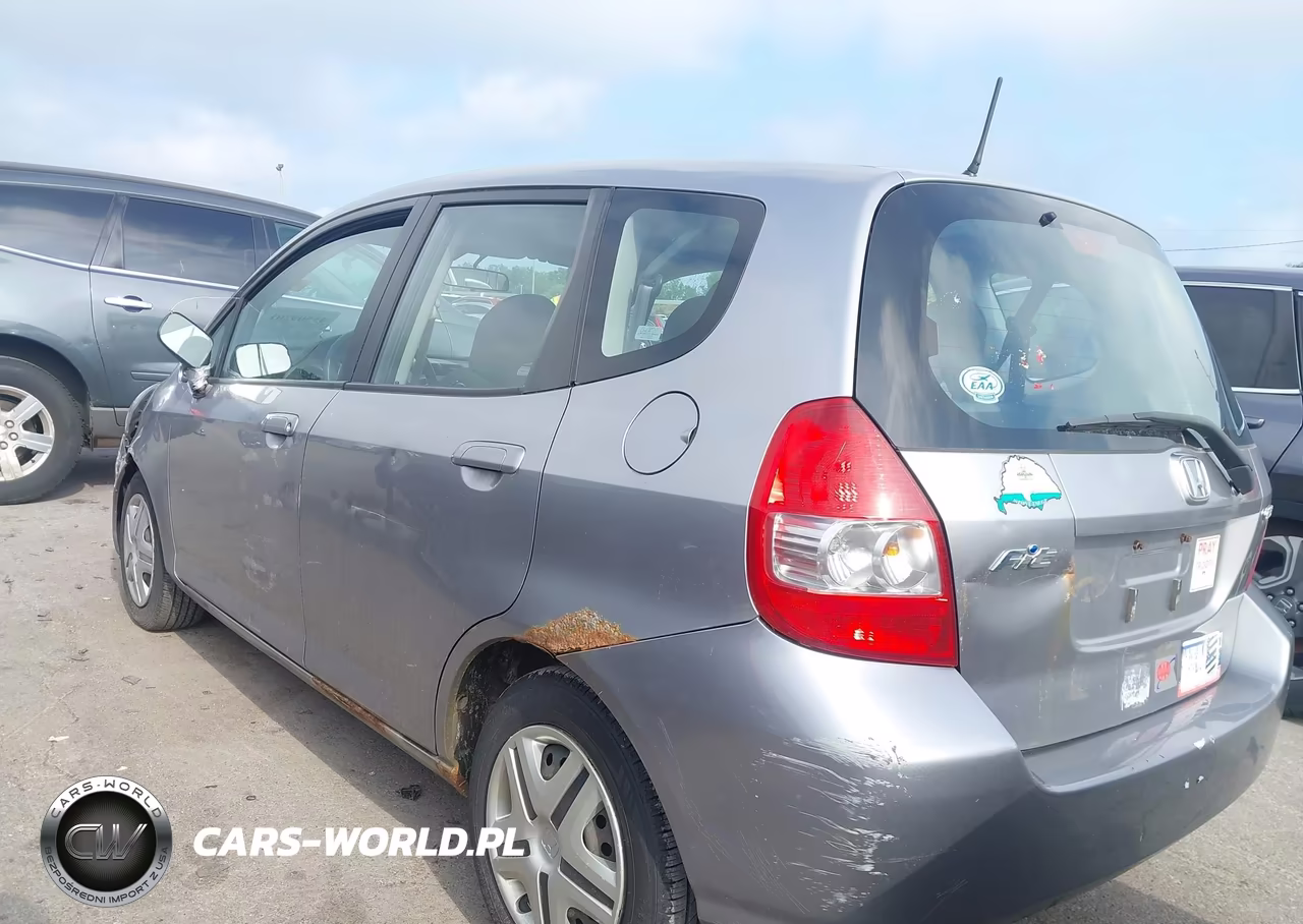 2008 Honda Fit VIN:JHMGD37418S071364 - 3
