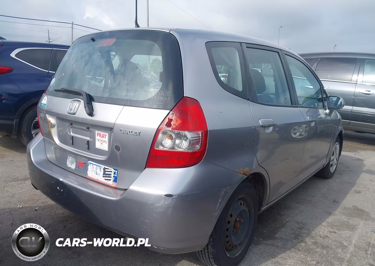 2008 Honda Fit VIN:JHMGD37418S071364 - 4