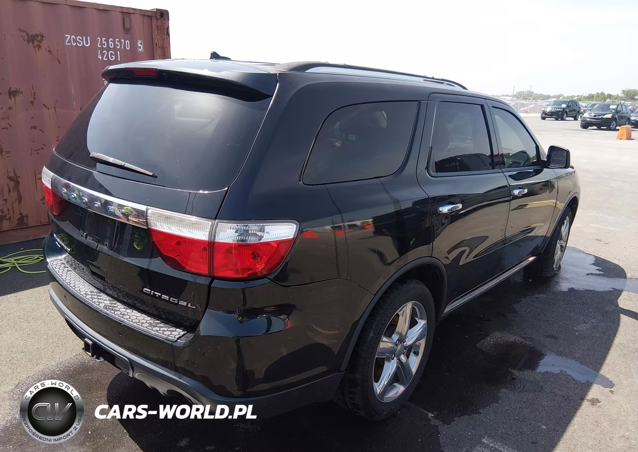 2011 Dodge Durango Citadel VIN:1D4RE5GG2BC677449 - 4