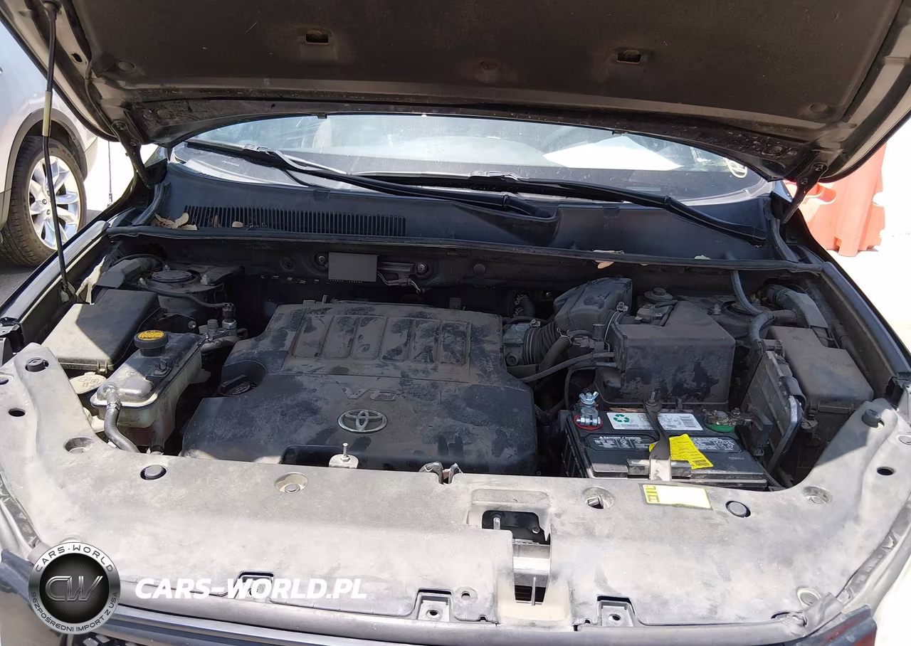 2008 Toyota Rav4 Base V6 VIN:JTMZK33V386013375 - 10