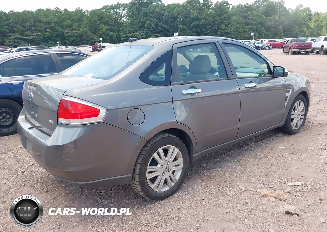 2009 Ford Focus Sel VIN:1FAHP37N19W151818 - 4