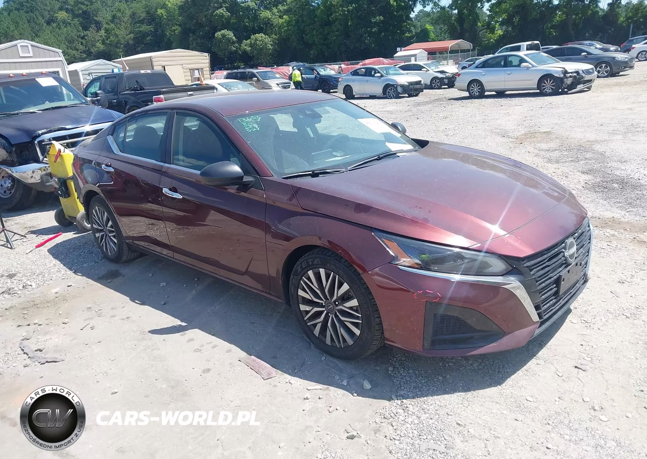 2024 Nissan Altima Sv Fwd