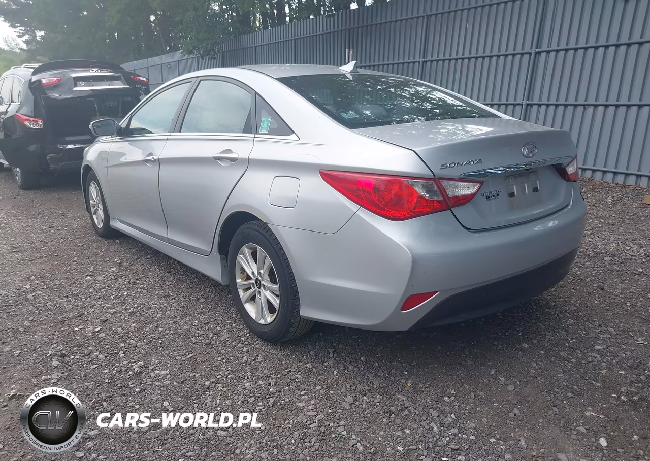 2014 Hyundai Sonata Gls VIN:5NPEB4AC5EH832427 - 3