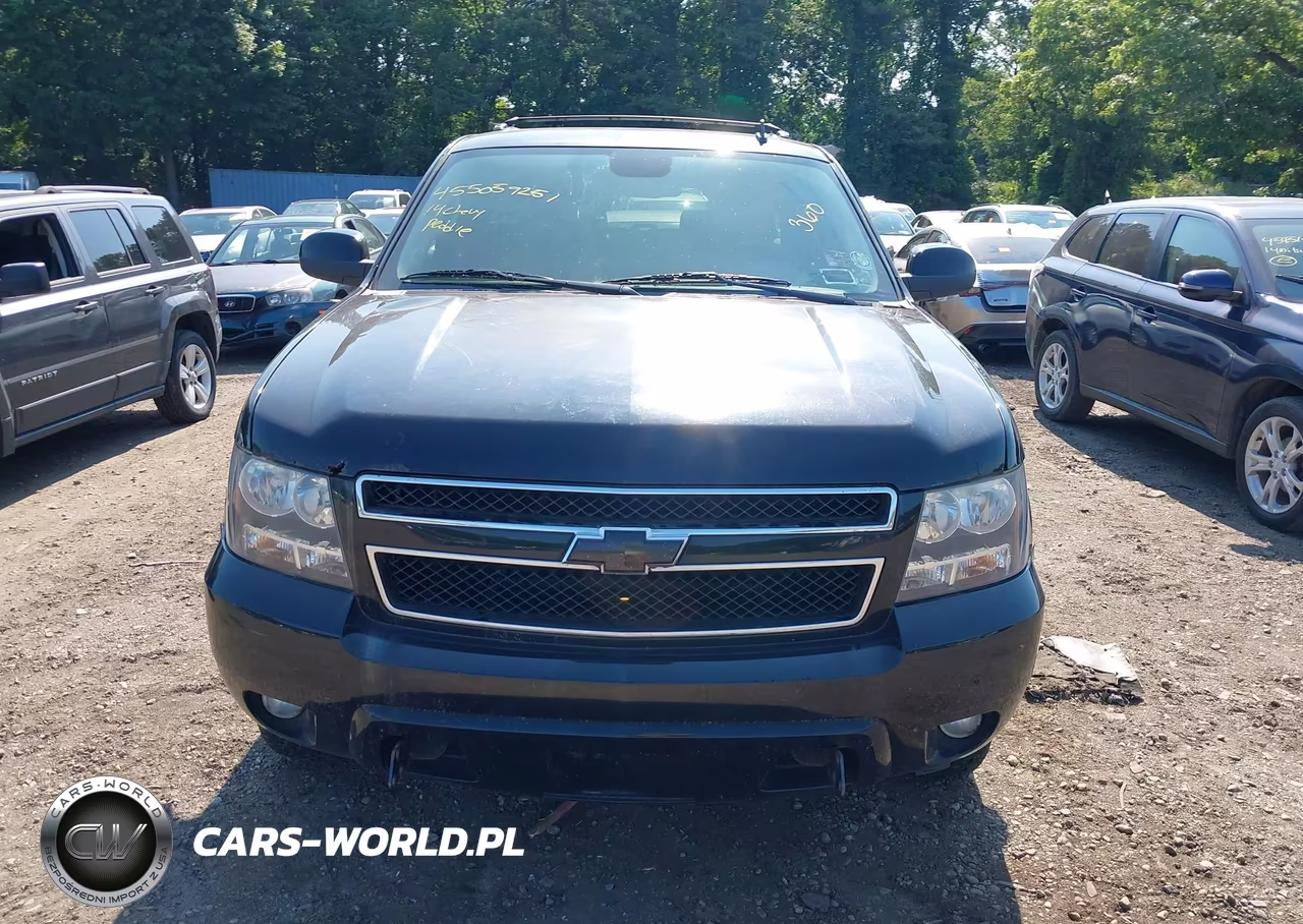 2014 Chevrolet Suburban Lt VIN:1GNSKJE76ER110527 - 12