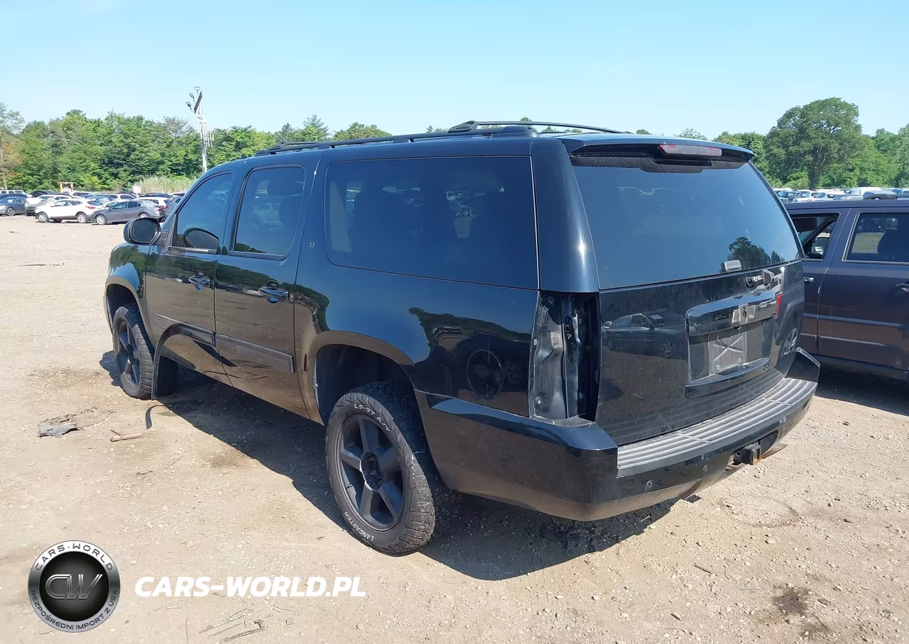 2014 Chevrolet Suburban Lt VIN:1GNSKJE76ER110527 - 3