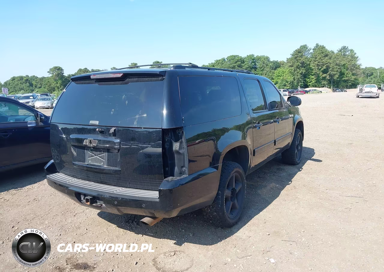2014 Chevrolet Suburban Lt VIN:1GNSKJE76ER110527 - 4