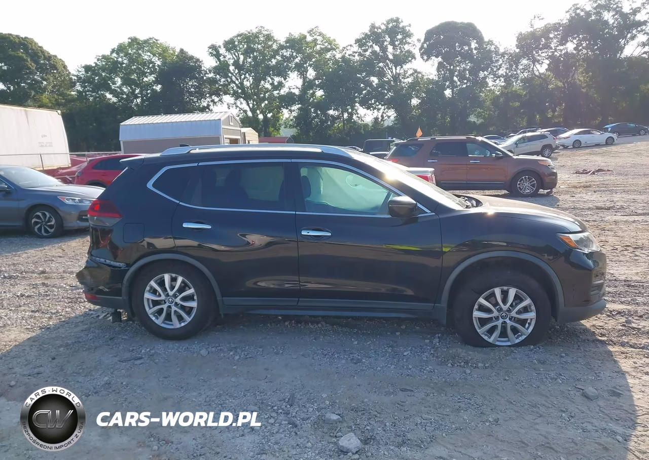 2018 Nissan Rogue Sv VIN:KNMAT2MT6JP596039 - 13