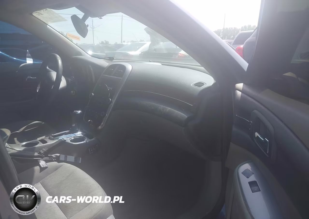 2014 Chevrolet Malibu 1Ls VIN:1G11B5SL9EF176898 - 5